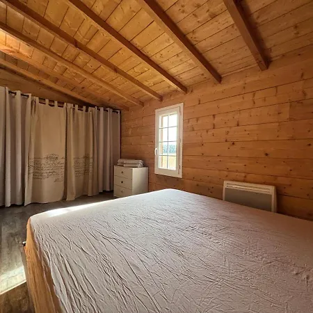 Le Du Petit Laborde Apartman *